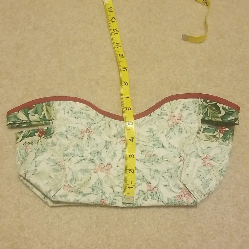Longaberger liner for 2002 Traditions basket  American Holly NWT